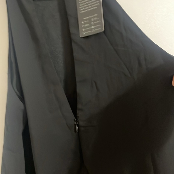 Fantaist Women’s Black Halter Dress size M with lace hem - Picture 8 of 9